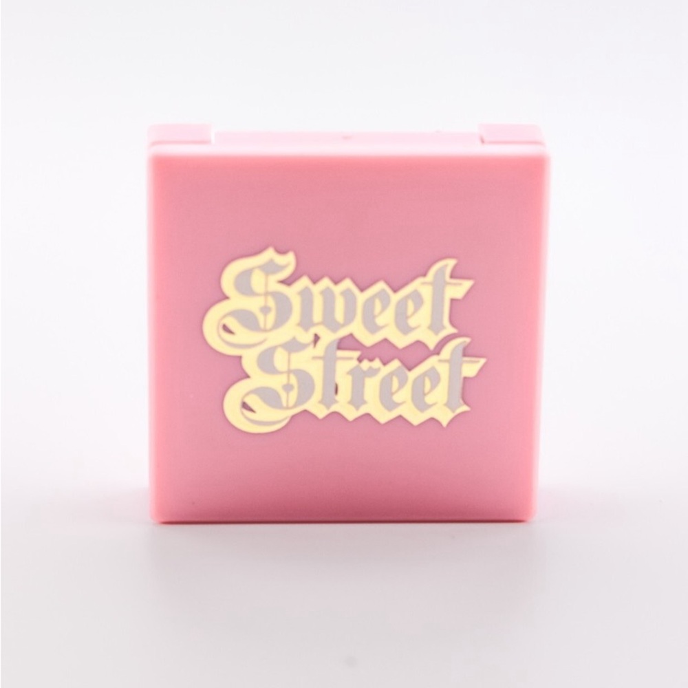 Sweet Street L.A Lady Eyeshadow Duo.